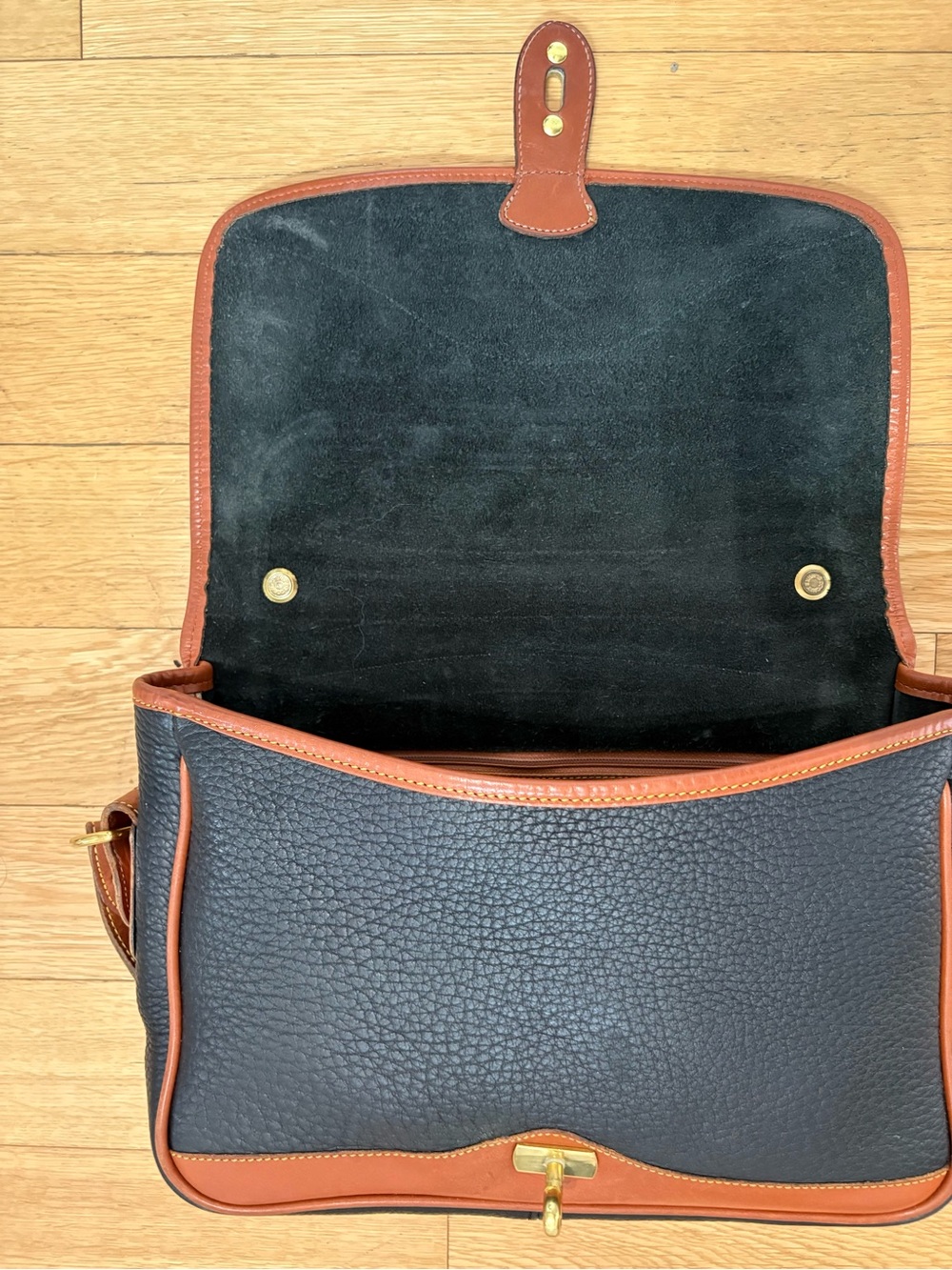 Vintage Dooney & Bourke AWL Leather Carrier Bag Black Tan Crossbody Satchel 90s - Picture 14 of 16